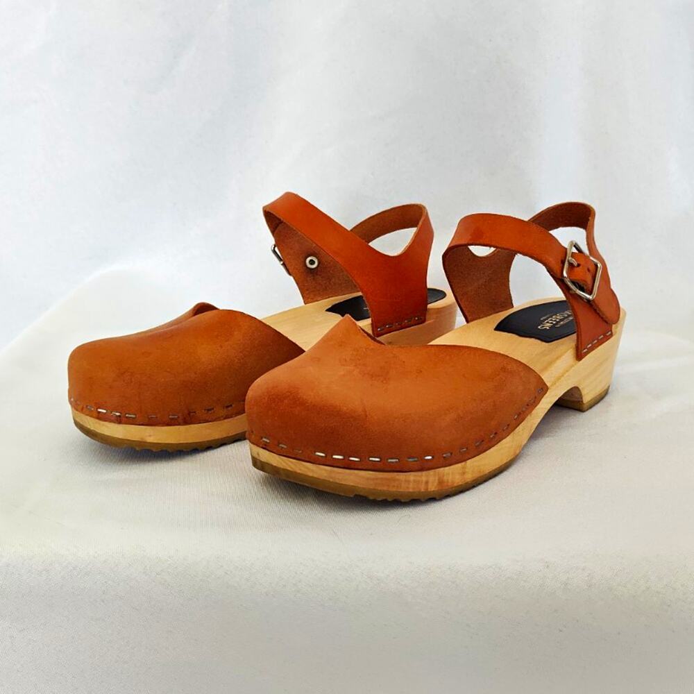 Swedish Hasbeens Women’s Brown Leather Ankle Strap Buckle Wood Clogs US 7